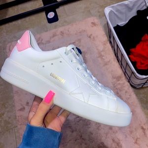 Golden Goose Sneakers